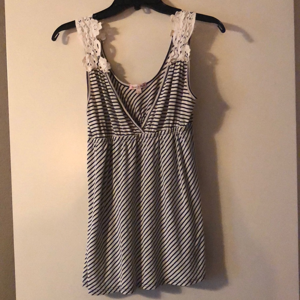 Anthropologie Emma’s closet lace and striped Top L